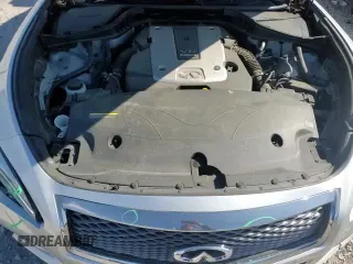 ✅ 2018 Infiniti Q70 Luxe • VIN: JN1BY1PP6JM330507 • Лот: 46118465. Опубликован ранее на Copart с пробегом 38 626 миль. Бесплатный доступ к архиву аукционных продаж из США и подробный отчёт об истории автомобиля на DreamBid. Изображение 15.