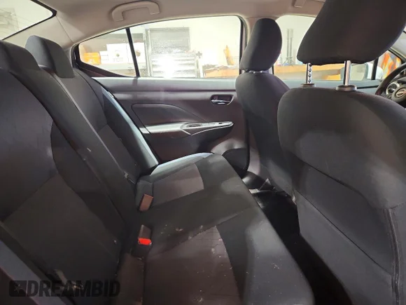 ✅ 2023 Nissan Versa SV • VIN: 3N1CN8EV6PL829267 • Lot: 78030725. Wystawiony na Copart z przebiegiem 48 993 mil. Bezpłatny archiwum sprzedaży aukcyjnych z USA i szczegółowy raport historii pojazdu na DreamBid. Zdjęcie 10.