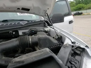 ✅ 2020 Ford F-150 • VIN: 1FTNF1E44LKD19867 • Lot: 64067295. Wystawiony na Copart z przebiegiem 140 241 mil. Bezpłatny archiwum sprzedaży aukcyjnych z USA i szczegółowy raport historii pojazdu na DreamBid. Zdjęcie 13.