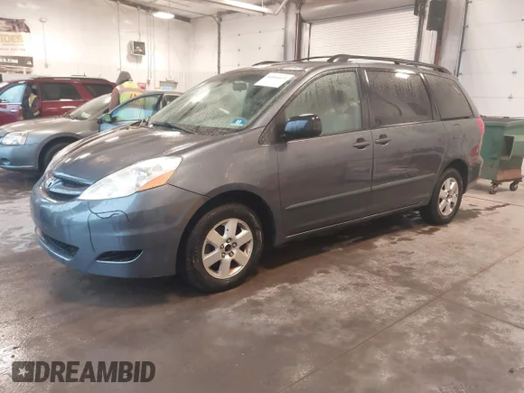 ✅ 2008 Toyota Sienna LE • VIN: 5TDZK23C18S174932 • Lot: 44454471. Wystawiony na IAAI z przebiegiem 159 368 mil. Bezpłatny archiwum sprzedaży aukcyjnych z USA i szczegółowy raport historii pojazdu na DreamBid. Zdjęcie 2.