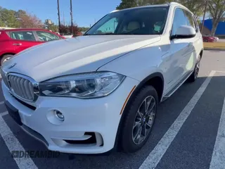 ✅ 2016 BMW X5 xDrive40e • VIN: 5UXKT0C53G0S79251 • Лот: 91894055. Опубликован ранее на Copart с пробегом 93 104 миль. Бесплатный доступ к архиву аукционных продаж из США и подробный отчёт об истории автомобиля на DreamBid. Изображение 11.