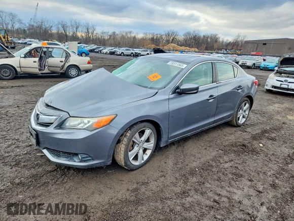 ✅ 2013 Acura ILX Premium • VIN: 19VDE1F56DE022084 • Лот: 73311565. Опубликован ранее на Copart с пробегом 185 320 миль. Бесплатный доступ к архиву аукционных продаж из США и подробный отчёт об истории автомобиля на DreamBid. Изображение 1.