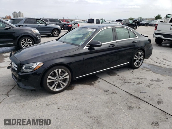✅ 2018 Mercedes-Benz C 300 • VIN: 55SWF4JB5JU236841 • Lot: 46379033. Wystawiony na Copart z przebiegiem 79 038 mil. Bezpłatny archiwum sprzedaży aukcyjnych z USA i szczegółowy raport historii pojazdu na DreamBid. Zdjęcie 1.