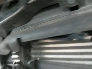 ✅ 2020 Chevrolet Equinox LT • VIN: 3GNAXUEV9LL291012 • Lot: 43700166. Listed on IAAI with 18,004 mi. Free auction sales archive from the USA and detailed vehicle history report at DreamBid. Image 19.