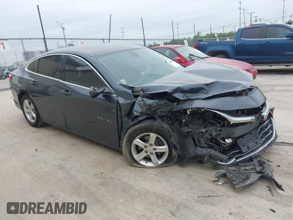 ✅ 2019 Chevrolet Malibu LS • VIN: 1G1ZB5ST0KF127958 • Lot: 45065699. Wystawiony na IAAI z przebiegiem 108 533 mil. Bezpłatny archiwum sprzedaży aukcyjnych z USA i szczegółowy raport historii pojazdu na DreamBid. Zdjęcie 1.