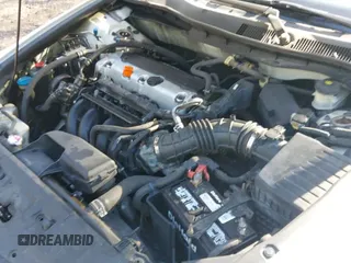 ✅ 2009 Honda Accord LX • VIN: 1HGCP26319A029909 • Lot: 43622654. Wystawiony na IAAI z przebiegiem 302 523 mil. Bezpłatny archiwum sprzedaży aukcyjnych z USA i szczegółowy raport historii pojazdu na DreamBid. Zdjęcie 15.