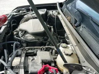 ✅ 2020 GMC Acadia Denali • VIN: 1GKKNPLS4LZ235005 • Lot: 41255174. Wystawiony na IAAI z przebiegiem 76 957 mil. Bezpłatny archiwum sprzedaży aukcyjnych z USA i szczegółowy raport historii pojazdu na DreamBid. Zdjęcie 20.