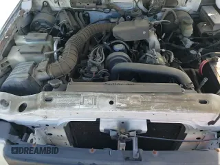 ✅ 2000 Ford Ranger XL • VIN: 1FTYR14C8YPA41241 • Lot: 41498645. Listed on Copart with 105,018 mi. Free auction sales archive from the USA and detailed vehicle history report at DreamBid. Image 13.