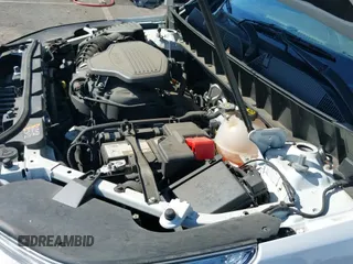 ✅ 2018 GMC Acadia Denali • VIN: 1GKKNXLS1JZ242880 • Lot: 43253169. Listed on IAAI with 38,661 mi. Free auction sales archive from the USA and detailed vehicle history report at DreamBid. Image 20.