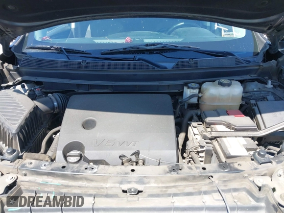 ✅ 2018 Chevrolet Traverse LT Cloth • VIN: 1GNERGKW6JJ166130 • Lot: 45002764. Wystawiony na IAAI z przebiegiem 110 600 mil. Bezpłatny archiwum sprzedaży aukcyjnych z USA i szczegółowy raport historii pojazdu na DreamBid. Zdjęcie 10.