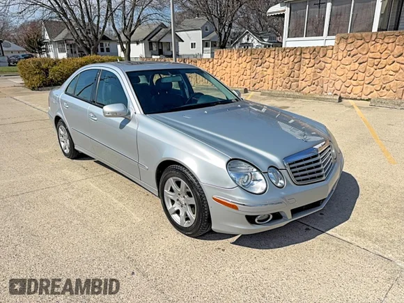 ✅ 2008 Mercedes-Benz E 320 • VIN: WDBUF22X08B194985 • Lot: 47238166. Listed on Copart with 165,194 mi. Free auction sales archive from the USA and detailed vehicle history report at DreamBid. Image 1.