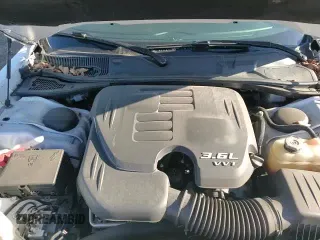 ✅ 2022 Dodge Challenger GT • VIN: 2C3CDZKG7NH113791 • Lot: 82261905. Wystawiony na Copart z przebiegiem 20 980 mil. Bezpłatny archiwum sprzedaży aukcyjnych z USA i szczegółowy raport historii pojazdu na DreamBid. Zdjęcie 13.