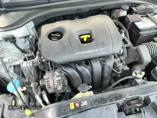 ✅ 2017 Hyundai Elantra Value Edition • VIN: 5NPD84LF5HH009809 • Лот: 92907195. Опубликован ранее на Copart с пробегом 174 089 миль. Бесплатный доступ к архиву аукционных продаж из США и подробный отчёт об истории автомобиля на DreamBid. Изображение 11.