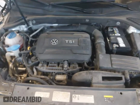 ✅ 2017 Volkswagen Passat SE • VIN: 1VWGT7A31HC042675 • Lot: 44508458. Wystawiony na IAAI z przebiegiem 151 949 mil. Bezpłatny archiwum sprzedaży aukcyjnych z USA i szczegółowy raport historii pojazdu na DreamBid. Zdjęcie 10.