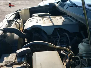 ✅ 2010 Toyota Tundra • VIN: 5TFRM5F16AX012963 • Lot: 42705923. Listed on IAAI with 226,076 mi. Free auction sales archive from the USA and detailed vehicle history report at DreamBid. Image 19.