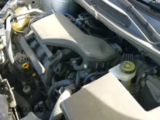 ✅ 2020 Nissan Rogue SV • VIN: JN1BJ1CV3LW544421 • Lot: 43613633. Wystawiony na IAAI z przebiegiem 97 143 mil. Bezpłatny archiwum sprzedaży aukcyjnych z USA i szczegółowy raport historii pojazdu na DreamBid. Zdjęcie 19.