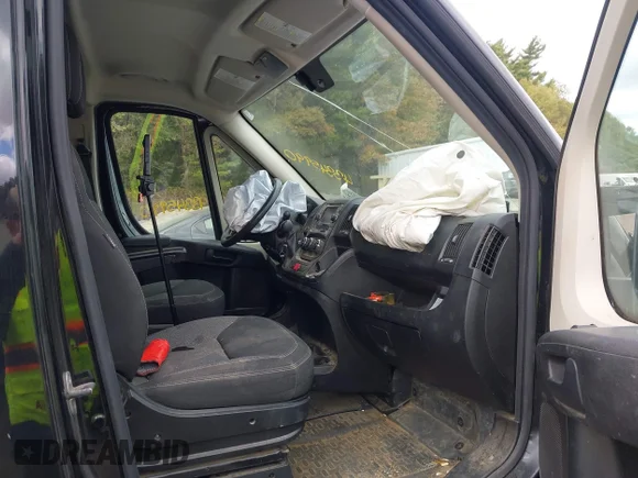 ✅ 2015 Ram ProMaster Cargo • VIN: 3C6TRVNG3FE510582 • Лот: 43345990. Опубліковано раніше на IAAI з пробігом 52 249 миль. Безкоштовний доступ до архіву аукціонних продажів зі США та докладний звіт про історію автомобіля на DreamBid. Зображення 5.