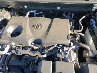 ✅ 2022 Toyota RAV4 XLE • VIN: 2T3P1RFV7NC280152 • Lot: 85883635. Listed on Copart with 45,494 mi. Free auction sales archive from the USA and detailed vehicle history report at DreamBid. Image 14.