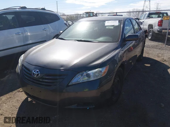✅ 2009 Toyota Camry LE • VIN: 4T4BE46K09R120320 • Lot: 44776192. Wystawiony na IAAI z przebiegiem 225 383 mil. Bezpłatny archiwum sprzedaży aukcyjnych z USA i szczegółowy raport historii pojazdu na DreamBid. Zdjęcie 2.