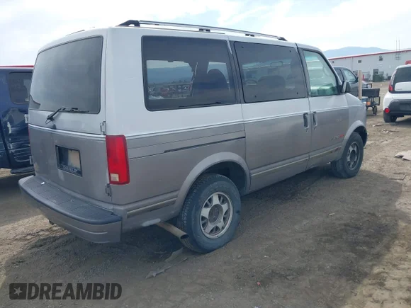 ✅ 1995 Chevrolet Astro • VIN: 1GNEL19W1SB145413 • Лот: 42892390. Опубліковано раніше на IAAI з пробігом Не вказано. Безкоштовний доступ до архіву аукціонних продажів зі США та докладний звіт про історію автомобіля на DreamBid. Зображення 4.