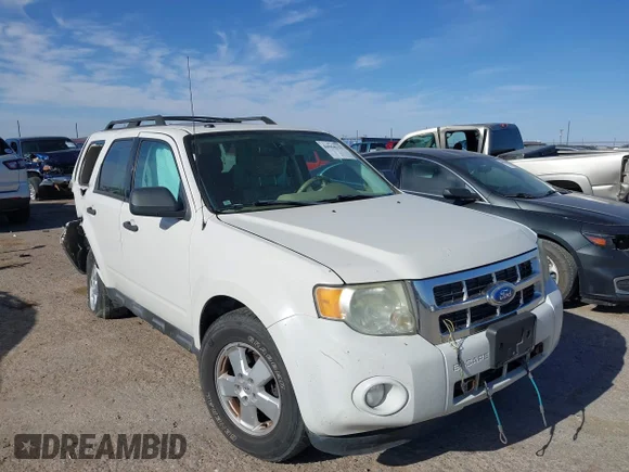 ✅ 2011 Ford Escape XLT • VIN: 1FMCU0DG8BKC02838 • Lot: 44964332. Listed on IAAI with 107,533 mi. Free auction sales archive from the USA and detailed vehicle history report at DreamBid. Image 1.