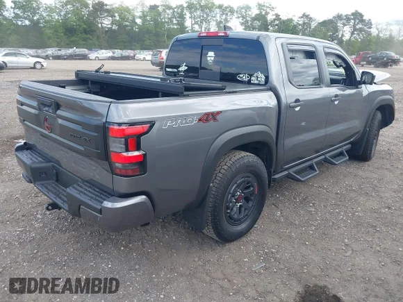 ✅ 2026 Nissan Frontier SV • VIN: 1N6ED1EK2TN602140 • Лот: 45198893. Опубликован ранее на IAAI с пробегом 6 108 миль. Бесплатный доступ к архиву аукционных продаж из США и подробный отчёт об истории автомобиля на DreamBid. Изображение 4.