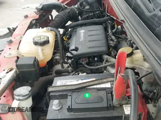 ✅ 2014 Buick Encore • VIN: KL4CJESB4EB783562 • Lot: 43057251. Wystawiony na IAAI z przebiegiem 124 949 mil. Bezpłatny archiwum sprzedaży aukcyjnych z USA i szczegółowy raport historii pojazdu na DreamBid. Zdjęcie 19.