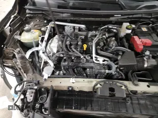 2024 Mitsubishi Outlander SEL with VIN JA4J4WA82RZ073843, listed as a Copart auction lot 81331465 with 10,233 mi miles and Salvage title. Bid and sale history available at DreamBid. Image 17.