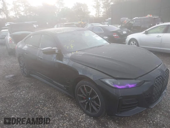 ✅ 2022 BMW 4 Series M440i xDrive • VIN: WBA13AW02NFM37055 • Lot: 43288258. Wystawiony na IAAI z przebiegiem 62 453 mil. Bezpłatny archiwum sprzedaży aukcyjnych z USA i szczegółowy raport historii pojazdu na DreamBid. Zdjęcie 1.