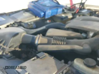 ✅ 2005 Lincoln Town Car Signature Limited • VIN: 1LNHM82W15Y636566 • Лот: 43601805. Опубликован ранее на IAAI с пробегом 196 698 миль. Бесплатный доступ к архиву аукционных продаж из США и подробный отчёт об истории автомобиля на DreamBid. Изображение 19.