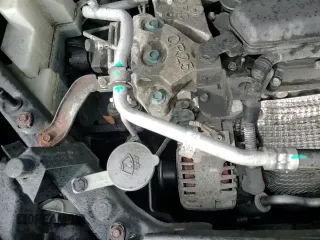 ✅ 2017 Nissan Rogue SV • VIN: KNMAT2MV7HP596711 • Lot: 90515335. Wystawiony na Copart z przebiegiem 99 968 mil. Bezpłatny archiwum sprzedaży aukcyjnych z USA i szczegółowy raport historii pojazdu na DreamBid. Zdjęcie 14.