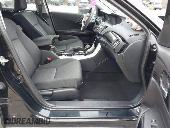✅ 2017 Honda Accord LX • VIN: 1HGCR2F3XHA227249 • Lot: 44602799. Wystawiony na IAAI z przebiegiem 93 512 mil. Bezpłatny archiwum sprzedaży aukcyjnych z USA i szczegółowy raport historii pojazdu na DreamBid. Zdjęcie 5.