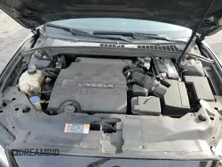 ✅ 2017 Lincoln Continental Livery • VIN: 1LN6L9UK6H5601554 • Lot: 84096914. Listed on Copart with 151,765 mi. Free auction sales archive from the USA and detailed vehicle history report at DreamBid. Image 13.