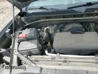 ✅ 2019 Chevrolet Silverado 1500 RST • VIN: 3GCUYEED1KG248078 • Lot: 69847815. Wystawiony na Copart z przebiegiem 117 536 mil. Bezpłatny archiwum sprzedaży aukcyjnych z USA i szczegółowy raport historii pojazdu na DreamBid. Zdjęcie 15.