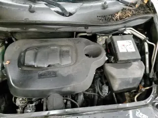 ✅ 2011 Chevrolet HHR 1LT • VIN: 3GNBABFW1BS636636 • Lot: 82598974. Listed on Copart with 205,843 mi. Free auction sales archive from the USA and detailed vehicle history report at DreamBid. Image 13.