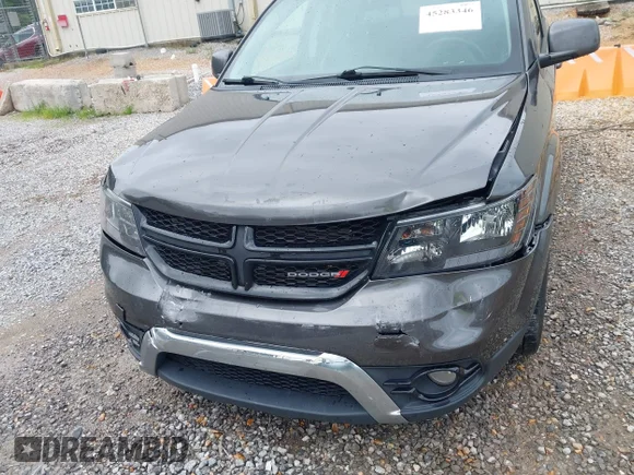 ✅ 2017 Dodge Journey Crossroad Plus • VIN: 3C4PDCGB2HT676976 • Лот: 45283346. Опубліковано раніше на IAAI з пробігом 108 912 миль. Безкоштовний доступ до архіву аукціонних продажів зі США та докладний звіт про історію автомобіля на DreamBid. Зображення 6.