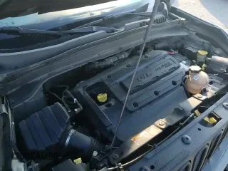 ✅ 2017 Jeep Renegade Altitude • VIN: ZACCJABH5HPE89956 • Lot: 85488764. Wystawiony na Copart z przebiegiem 111 872 mil. Bezpłatny archiwum sprzedaży aukcyjnych z USA i szczegółowy raport historii pojazdu na DreamBid. Zdjęcie 15.