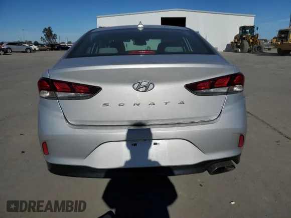 ✅ 2019 Hyundai Sonata SEL • VIN: 5NPE34AF3KH788074 • Лот: 69130992. Опубликован ранее на Copart с пробегом Не указан. Бесплатный доступ к архиву аукционных продаж из США и подробный отчёт об истории автомобиля на DreamBid. Изображение 6.