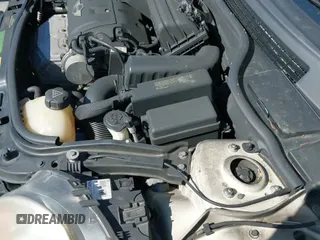 ✅ 2010 MINI Clubman • VIN: WMWML3C51ATX52059 • Лот: 42005655. Опубликован ранее на IAAI с пробегом 185 322 миль. Бесплатный доступ к архиву аукционных продаж из США и подробный отчёт об истории автомобиля на DreamBid. Изображение 12.