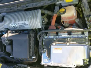 ✅ 2010 Toyota Prius III • VIN: JTDKN3DU3A5178689 • Лот: 43653646. Опубликован ранее на IAAI с пробегом 244 023 миль. Бесплатный доступ к архиву аукционных продаж из США и подробный отчёт об истории автомобиля на DreamBid. Изображение 14.