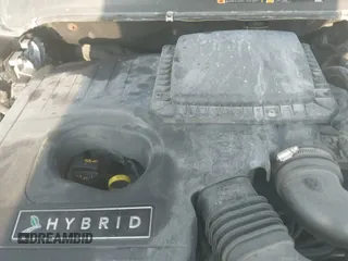 ✅ 2017 Lincoln MKZ Hybrid Select • VIN: 3LN6L5LU8HR644639 • Lot: 40309893. Listed on IAAI with 139,114 mi. Free auction sales archive from the USA and detailed vehicle history report at DreamBid. Image 13.