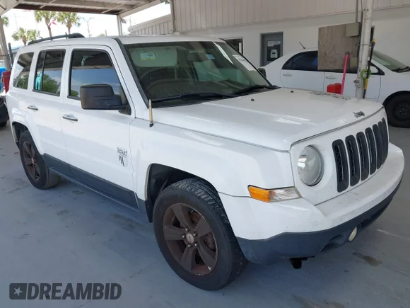✅ 2015 Jeep Patriot Sport • VIN: 1C4NJPBB9FD145825 • Лот: 45204476. Опубліковано раніше на IAAI з пробігом Не вказано. Безкоштовний доступ до архіву аукціонних продажів зі США та докладний звіт про історію автомобіля на DreamBid. Зображення 1.