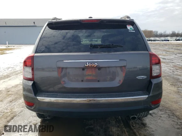 ✅ 2016 Jeep Compass Latitude • VIN: 1C4NJCEAXGD760221 • Lot: 46456585. Wystawiony na Copart z przebiegiem 104 900 mil. Bezpłatny archiwum sprzedaży aukcyjnych z USA i szczegółowy raport historii pojazdu na DreamBid. Zdjęcie 6.