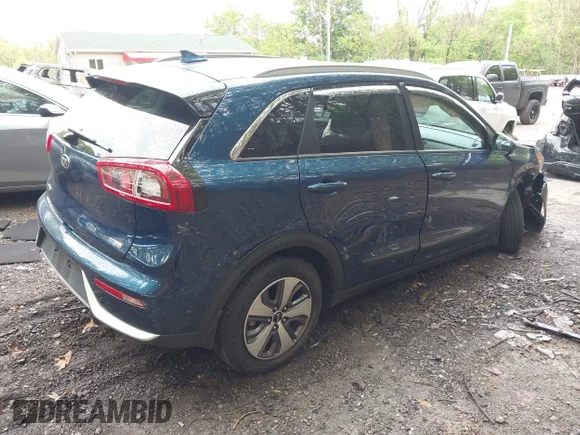 ✅ 2019 Kia Niro LX • VIN: KNDCB3LC4K5339008 • Lot: 42263493. Wystawiony na IAAI z przebiegiem 21 432 mil. Bezpłatny archiwum sprzedaży aukcyjnych z USA i szczegółowy raport historii pojazdu na DreamBid. Zdjęcie 4.
