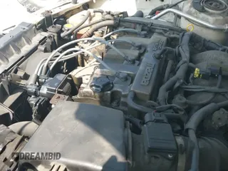 ✅ 2000 Mazda 626 LX • VIN: 1YVGF22C6Y5139588 • Lot: 42769779. Wystawiony na IAAI z przebiegiem 274 397 mil. Bezpłatny archiwum sprzedaży aukcyjnych z USA i szczegółowy raport historii pojazdu na DreamBid. Zdjęcie 12.