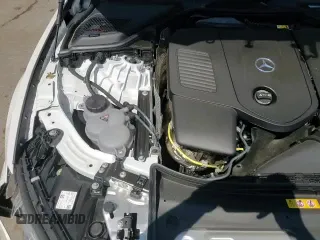 ✅ 2025 Mercedes-Benz E 350 • VIN: W1KLF4HB1SA152123 • Lot: 69089575. Listed on Copart with 1,229 mi. Free auction sales archive from the USA and detailed vehicle history report at DreamBid. Image 14.