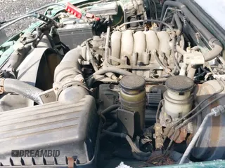 ✅ 1999 Isuzu Rodeo • VIN: 4S2CM57WXX4365253 • Lot: 41535150. Listed on IAAI with 221,024 mi. Free auction sales archive from the USA and detailed vehicle history report at DreamBid. Image 12.