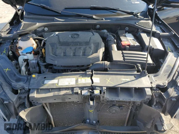 ✅ 2022 Volkswagen Passat SE • VIN: 1VWSA7A39NC006082 • Lot: 85124205. Wystawiony na Copart z przebiegiem 63 983 mil. Bezpłatny archiwum sprzedaży aukcyjnych z USA i szczegółowy raport historii pojazdu na DreamBid. Zdjęcie 11.