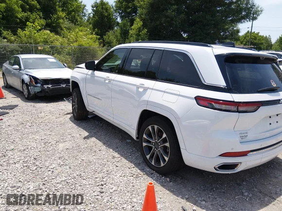 ✅ 2025 Jeep Grand Cherokee Overland • VIN: 1C4RJHDG7S8706641 • Лот: 45245827. Опубликован ранее на IAAI с пробегом 8 381 миль. Бесплатный доступ к архиву аукционных продаж из США и подробный отчёт об истории автомобиля на DreamBid. Изображение 3.