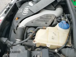 ✅ 2004 Audi allroad A6 V8 • VIN: WA1YD64B34N046205 • Lot: 43065919. Wystawiony na IAAI z przebiegiem 143 513 mil. Bezpłatny archiwum sprzedaży aukcyjnych z USA i szczegółowy raport historii pojazdu na DreamBid. Zdjęcie 14.